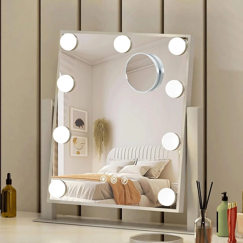 Hollywood Style Vanity Mirror with Lights - Cash Only