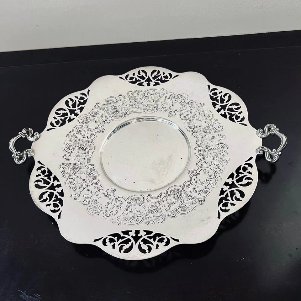 Vintage Wm Rogers Lovelace Silver Plated Serving Tray - photo 4