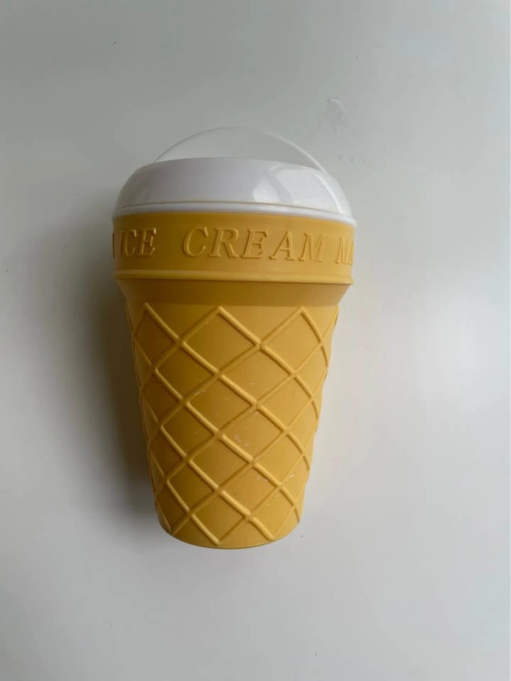 The Incredible Ice Cream Machine - photo 3