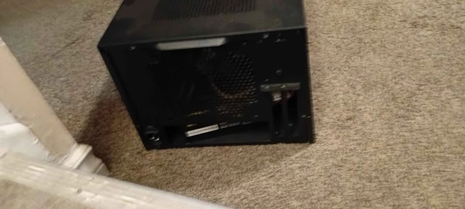 Fractal Designs ITX PC Case w/ 650w PSU - photo 4