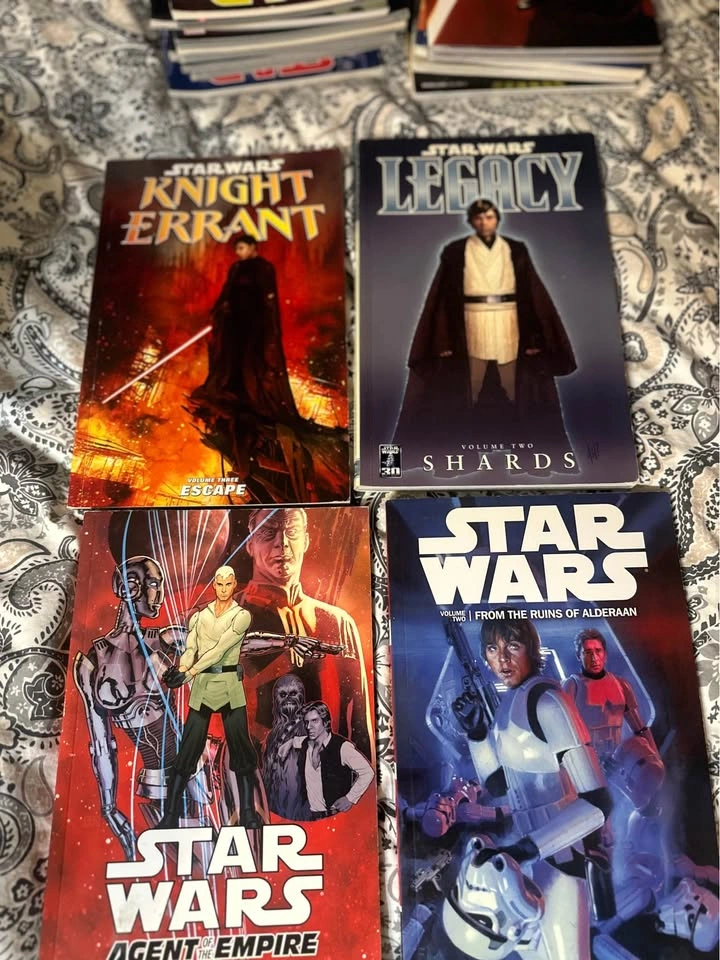 17 Star Wars Graphic Novels - Dark Horse & Marvel - photo 2
