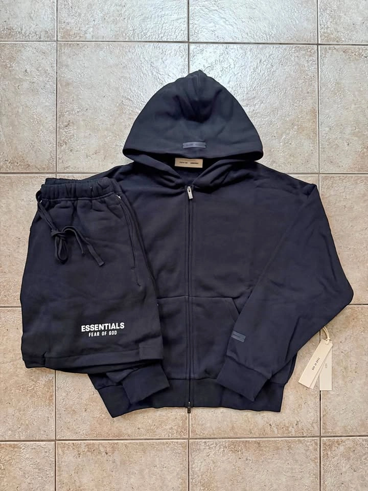 AUTHENTIC Essentials Fear of God SS25 Zip Up + Short Set