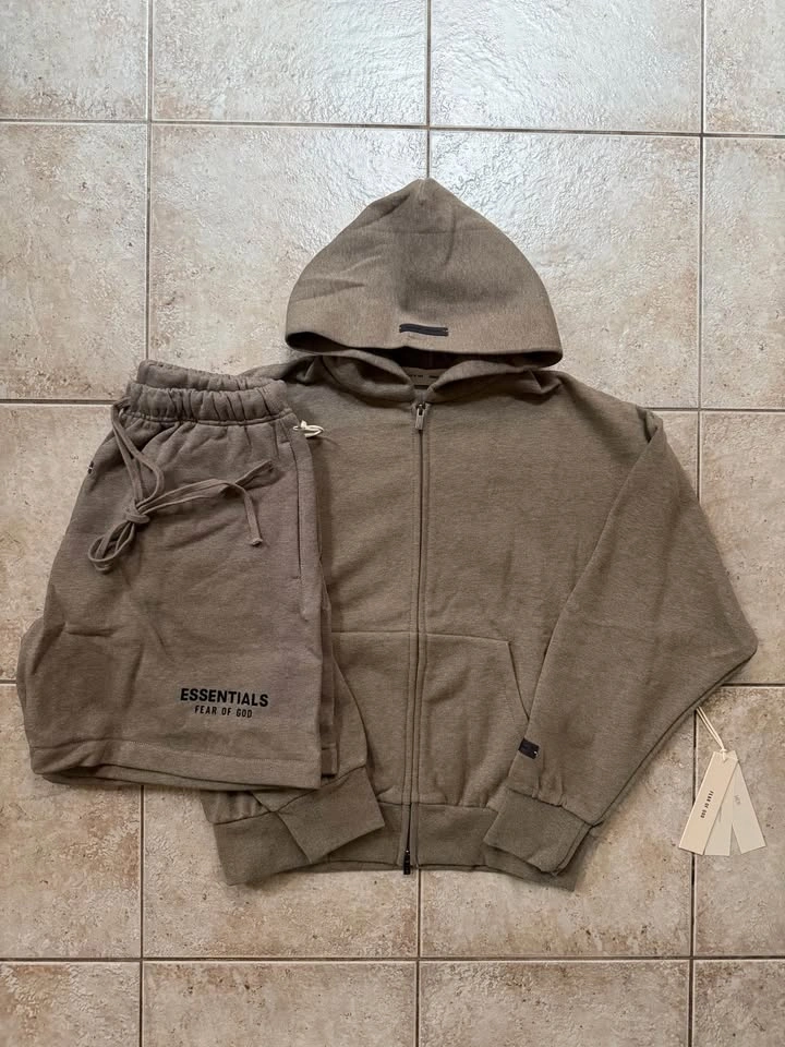 AUTHENTIC Essentials Fear of God SS25 Zip Up + Short Set - photo 3