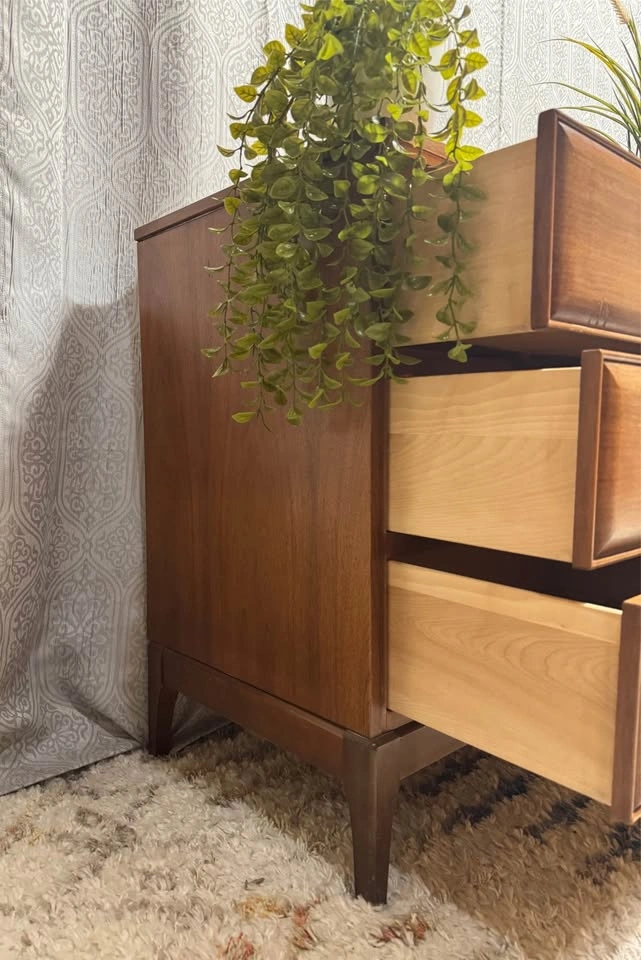 Mid century modern dresser by HPL - photo 2