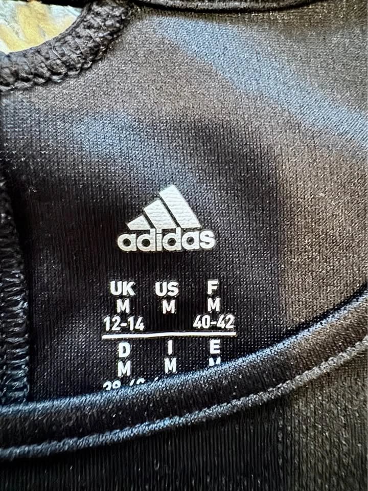 Women’s Medium Adidas Dri Fit Shirt AUTHENTIC - photo 4