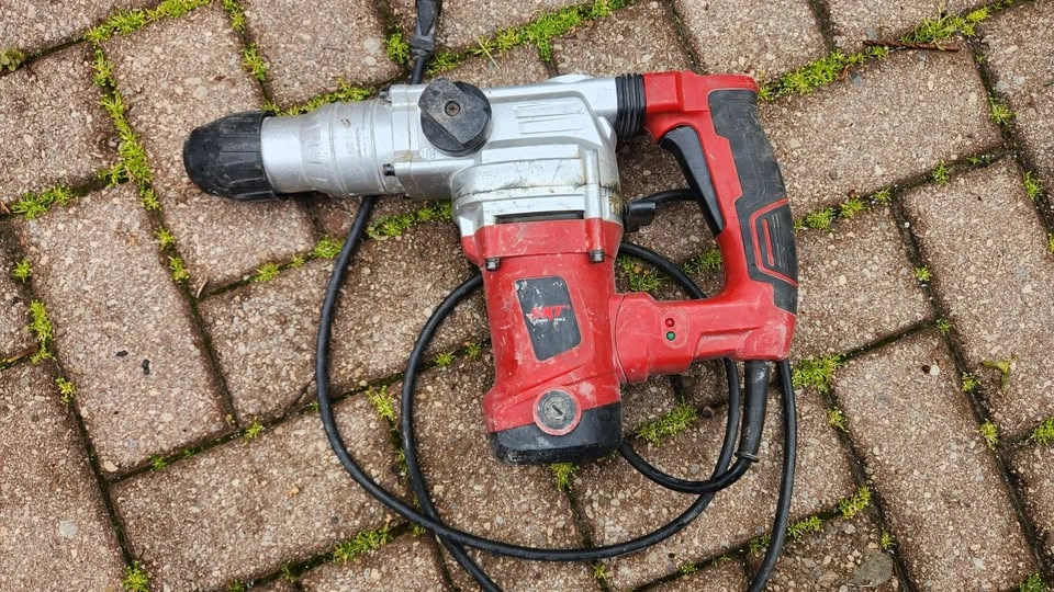 $80 SKT SDS Hammer Drive 110v 10 amp - photo 2