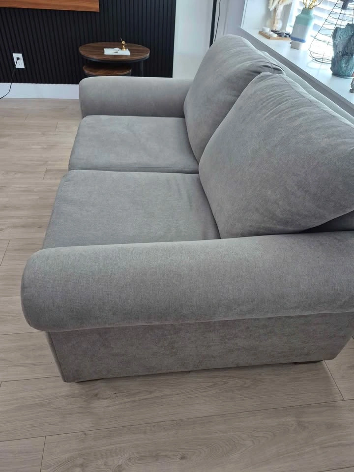 Spacious 3+2 Sofa Set - Clean, Comfortable, Great Deal ($100) - photo 5