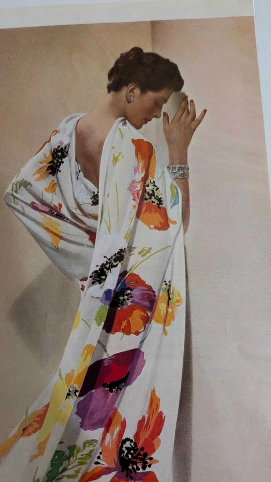 Vintage 1938 Vogue Floral Fashion Print - photo 2