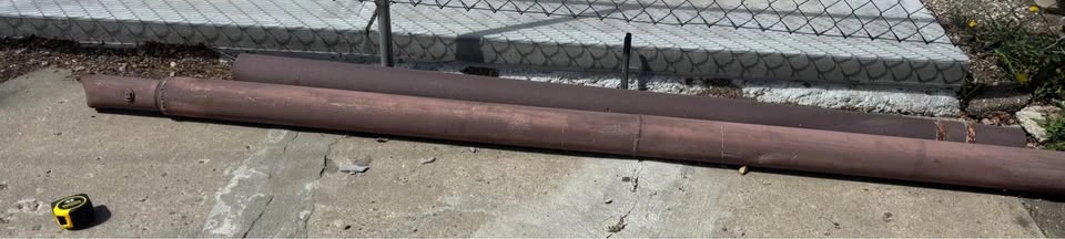 Steel Posts Lot Of 2 - photo 2