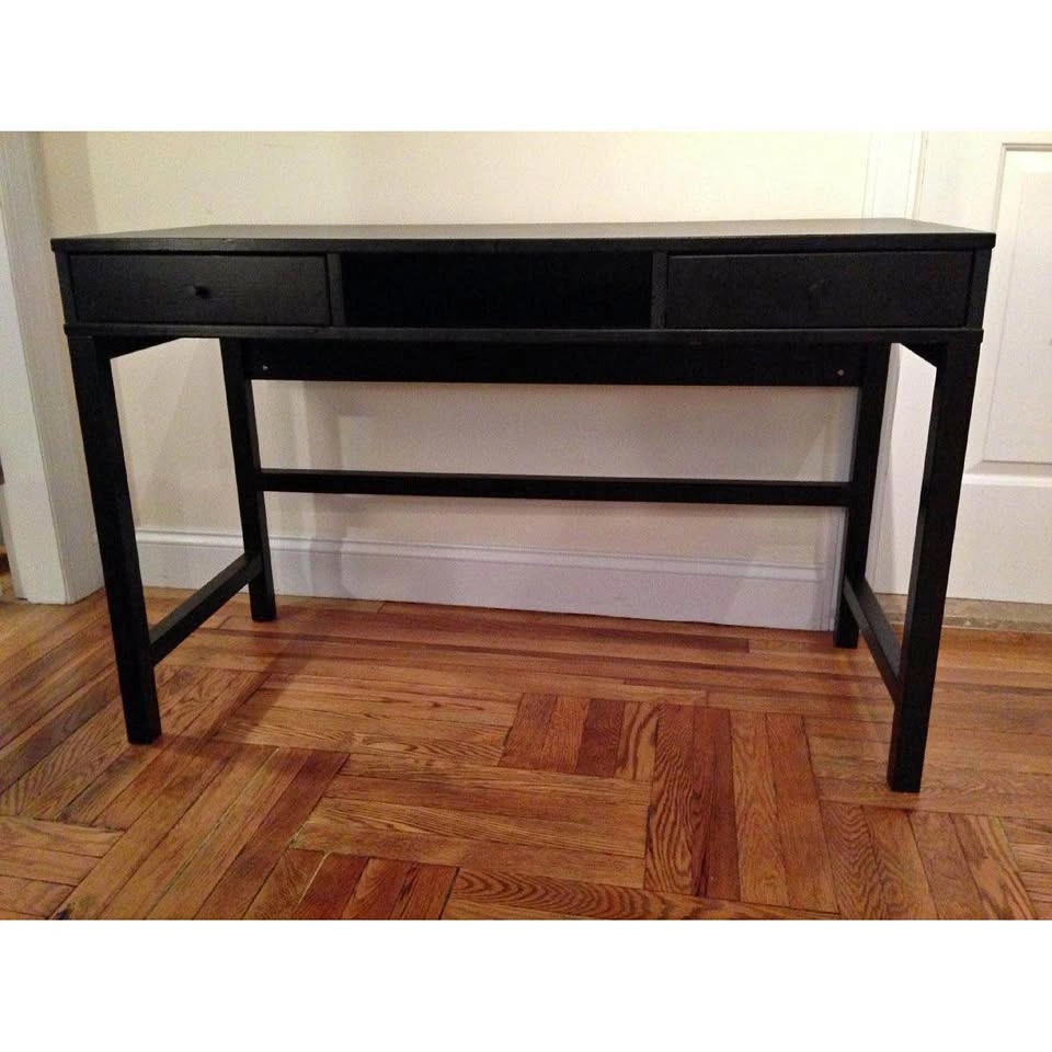 Black Desk with two drawers