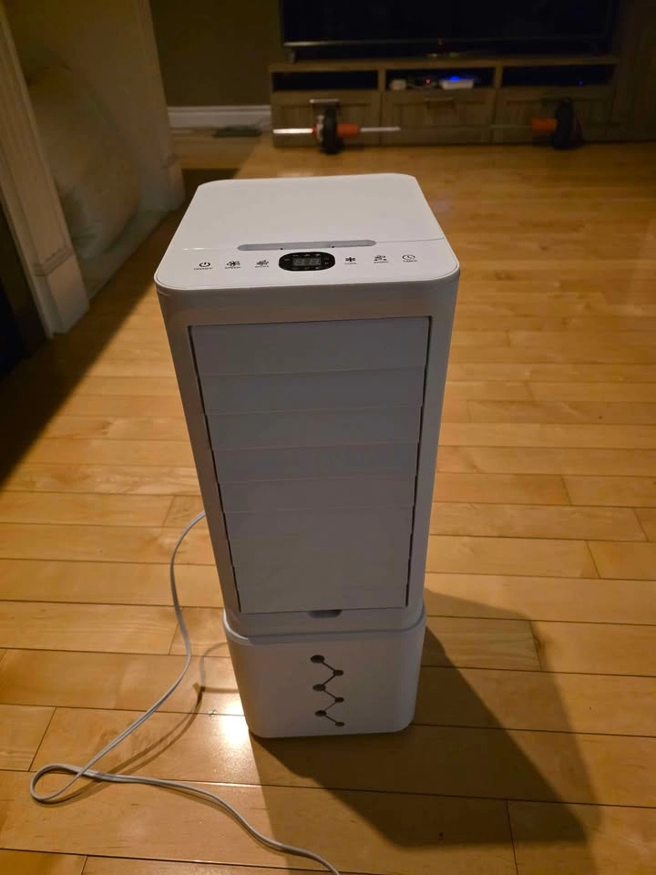 10L Portable Air Cooler w/ Ice Packs – Like New ❄️ - photo 3