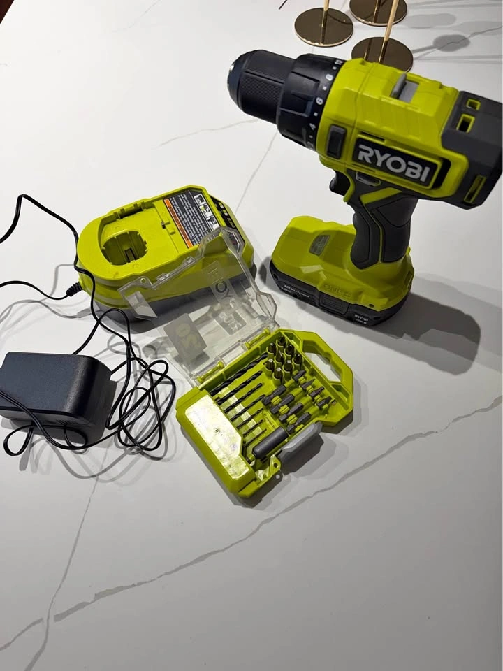 Ryobi Drill Set