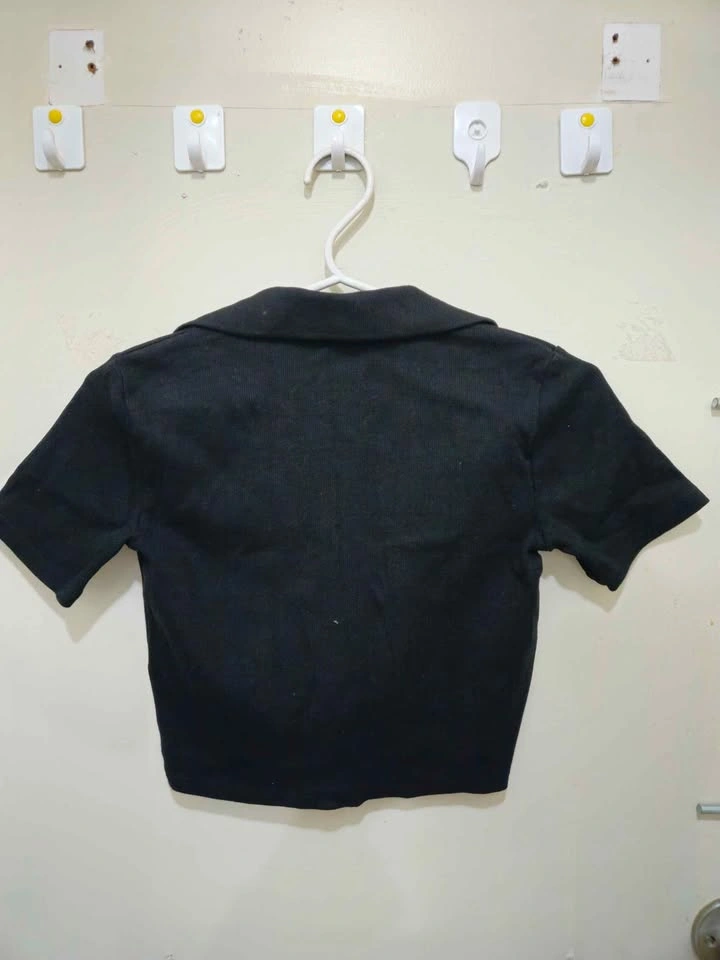 Cropped V-neck (Short+Long-sleeve) - photo 2