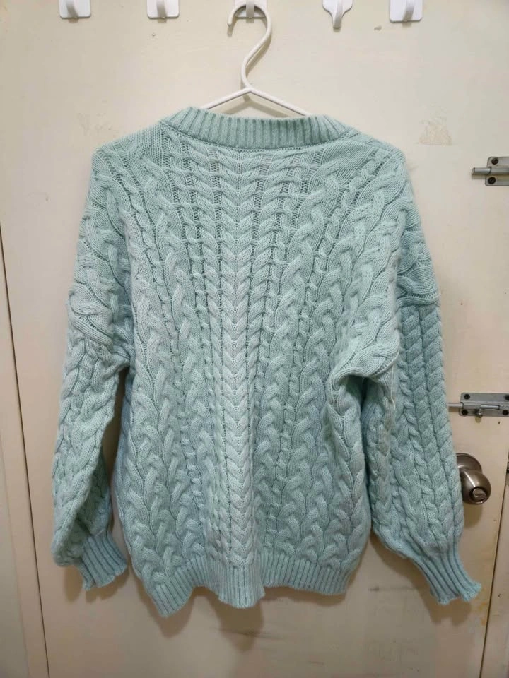 Mint V-neck Oversized Knitted Sweater - photo 2