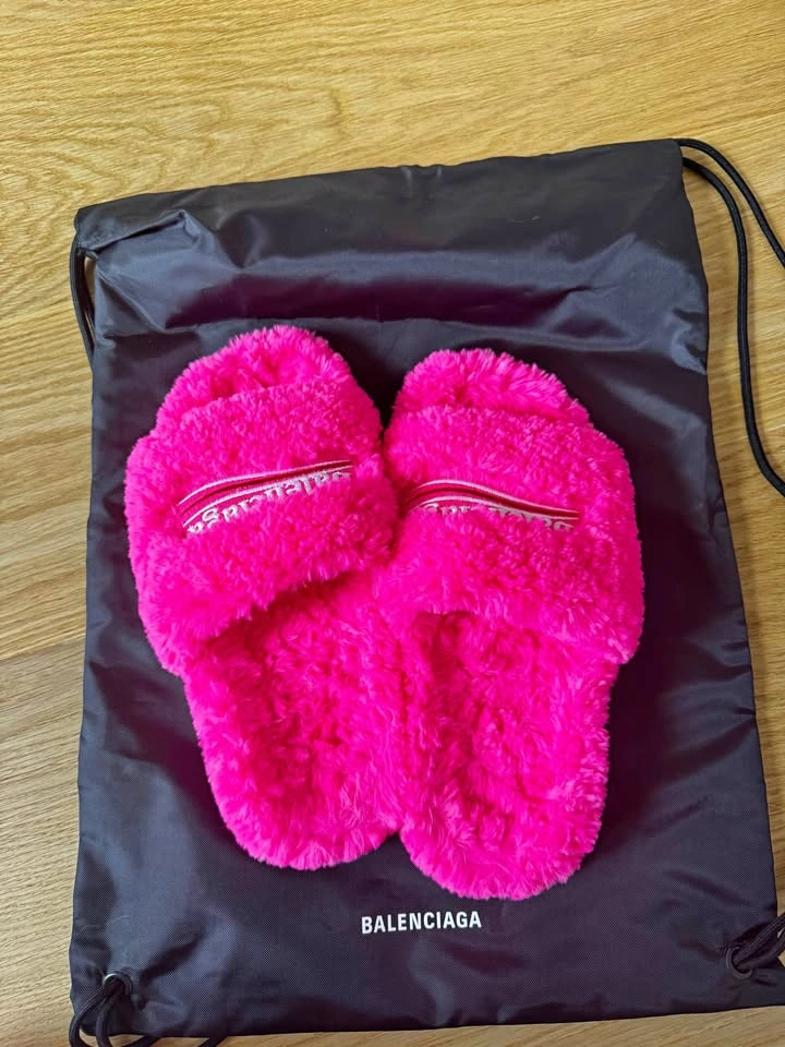 Women's Balenciaga Flats - Size 38