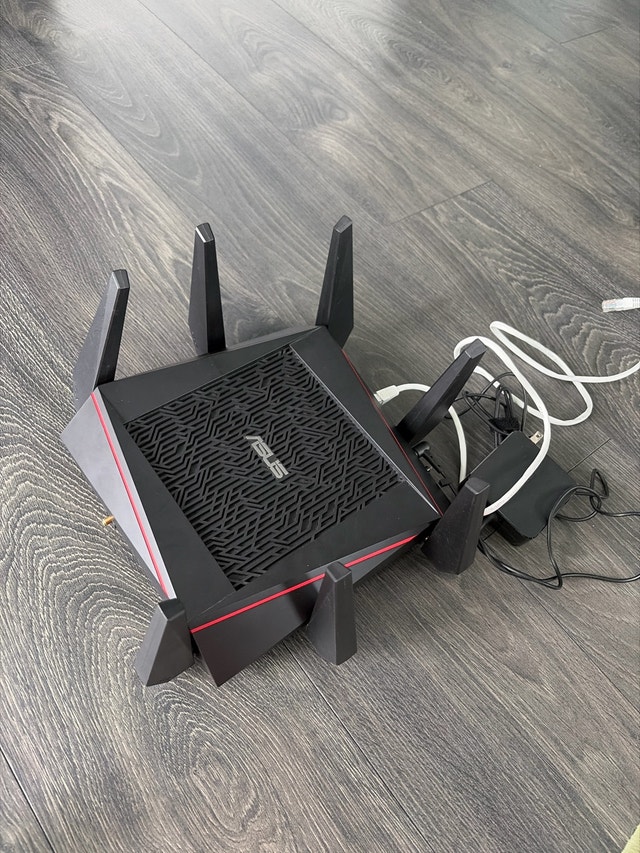 RT-AC5300 Asus Triband Gigabit Router