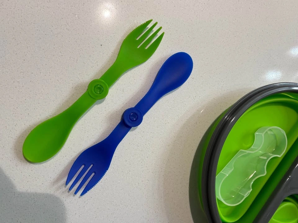Collapsible Silicone Bento Lunch Containers with Sporks - photo 3