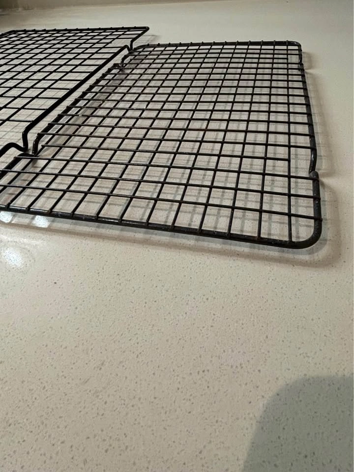 2 Wire Baking Cooling Racks - photo 3