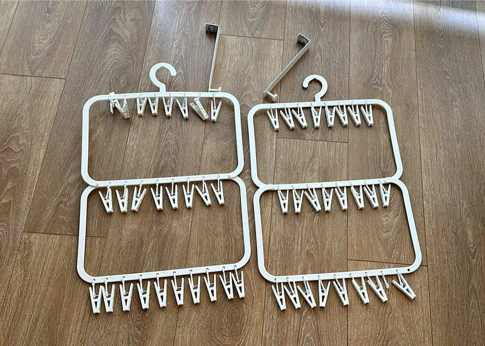 2 Clothes Drying Racks with Clips
