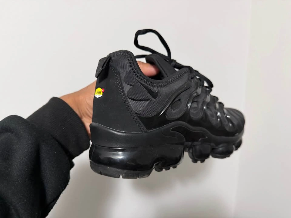 Vapormax plus men’s - photo 2