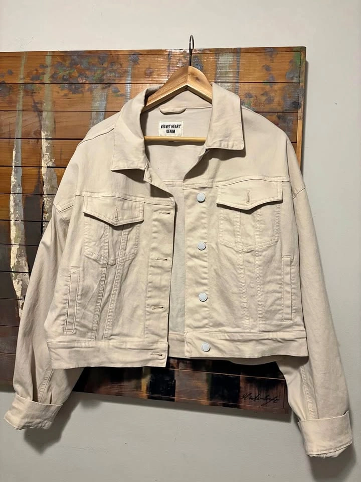 Velvet heart denim jacket
