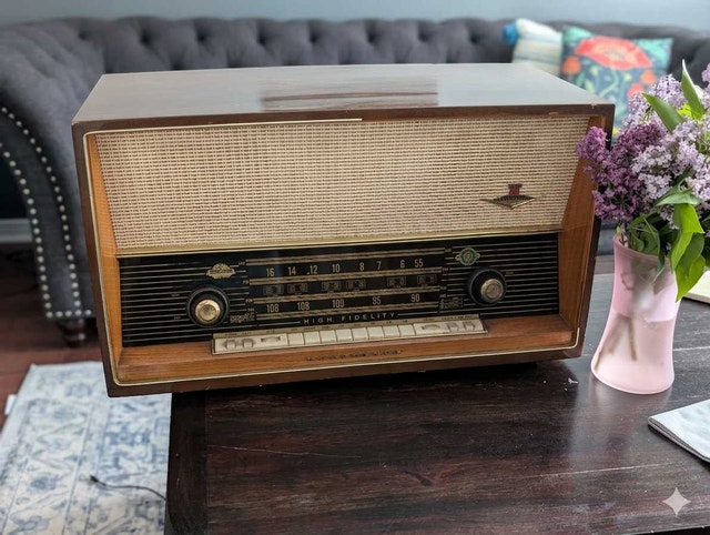 1950's Nordmende Othello Tube Radio