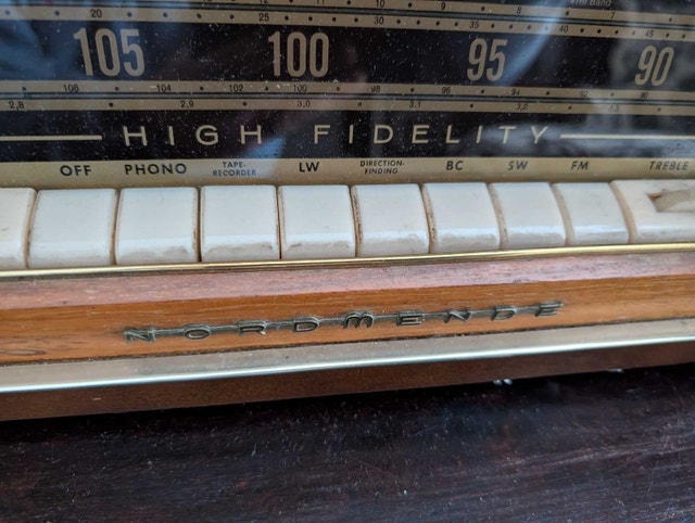 1950's Nordmende Othello Tube Radio - photo 4
