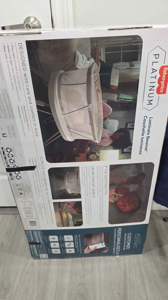 Fisher-Price Platinum Bassinet - photo 2