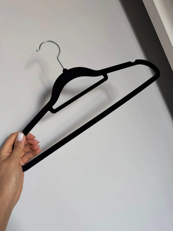 Utopia Home Velvet Hangers (50 Pack) - photo 2