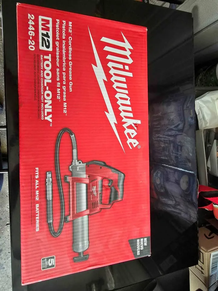 Milwaukee M12 grease gun thumbnail