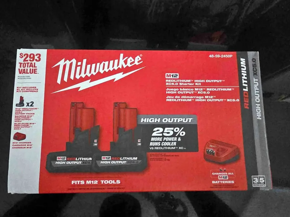 Milwaukee m12 xc 5.0 high output kit. (2 batteries plus charger) thumbnail