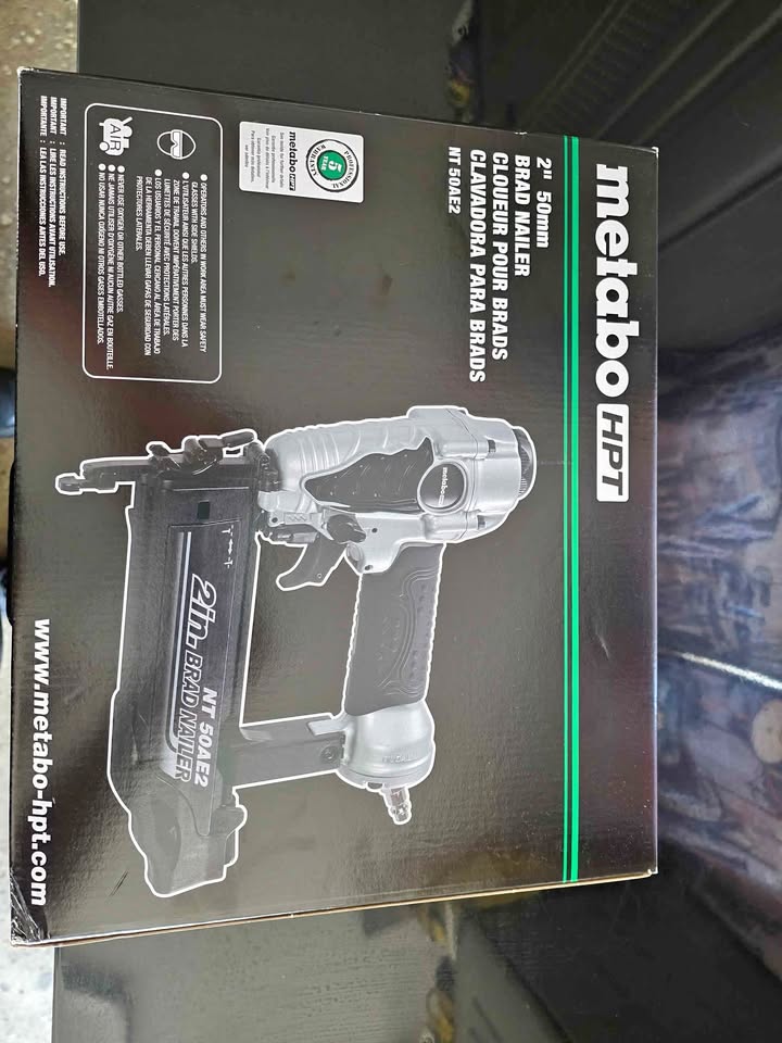 METABO HPT BRAD NAILER. 2" PNEUMATIC