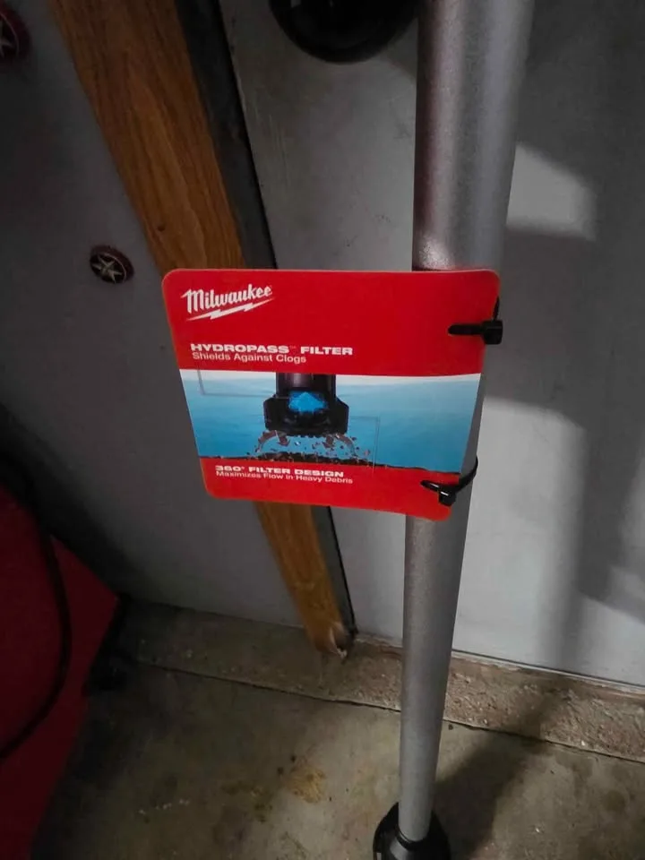 Milwaukee M12 Cordless Water Transfer Pump image indicator(5)