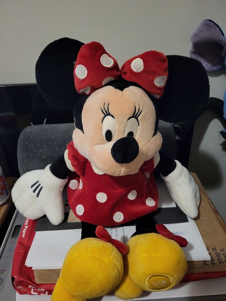 Mickey And Minnie Stuffed Characters