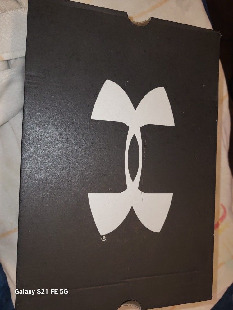 Under Armour Women's Running Shoes (NEW in Box!) - photo 5
