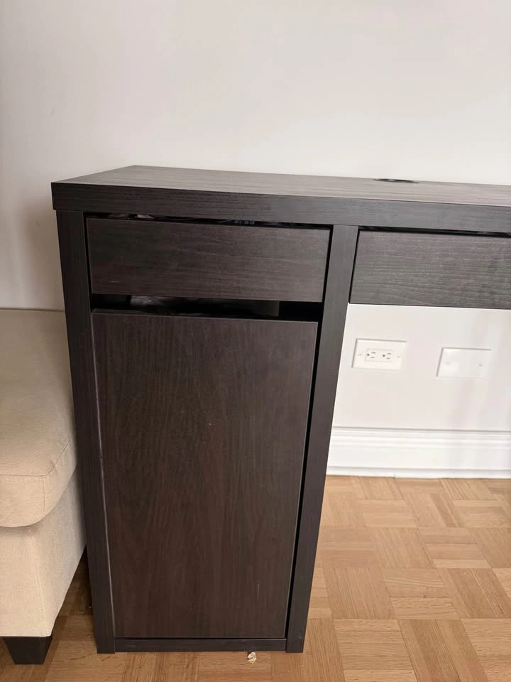 Work desk with side cabinet and two roomy drawers - photo 2