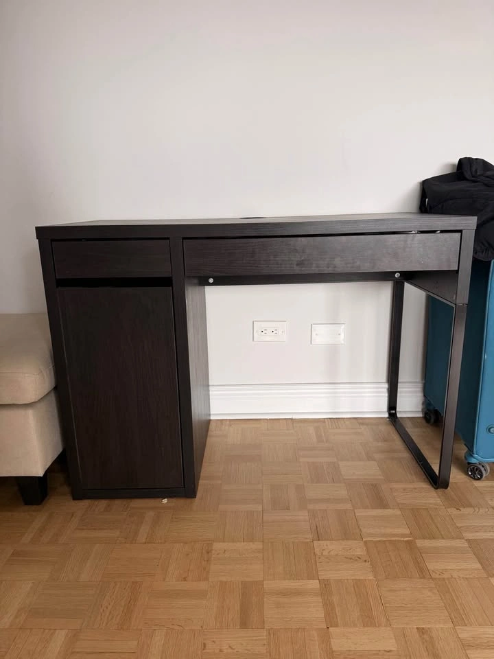 Work desk with side cabinet and two roomy drawers - photo 5