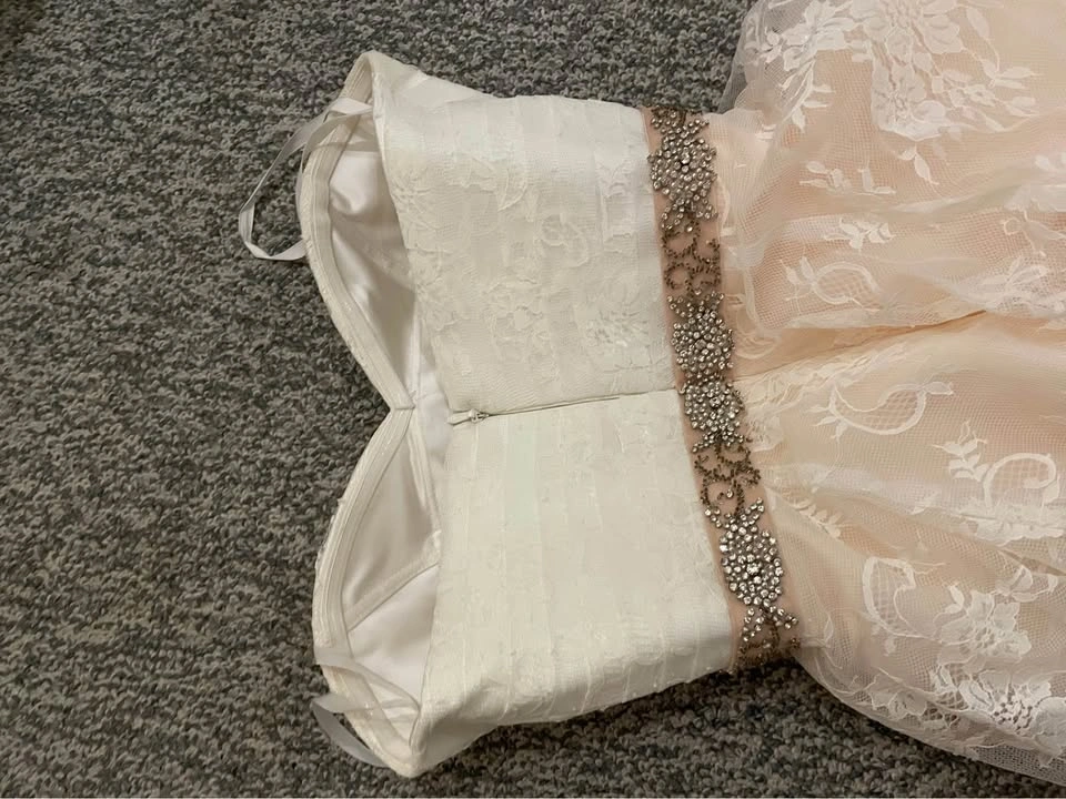 Complete Wedding Look - Lace A-line Dress & Accessories Set - photo 3