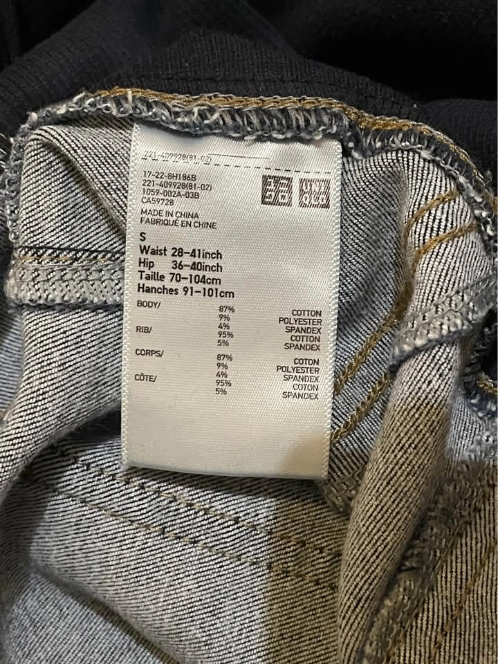 Uniqlo Dark Blue Maternity Jeans - Size S - photo 3