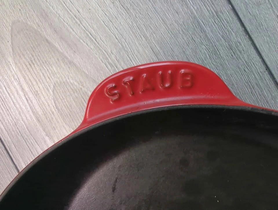 Staub 26 cm / 10 inch Cast Iron Frying Pan - photo 2