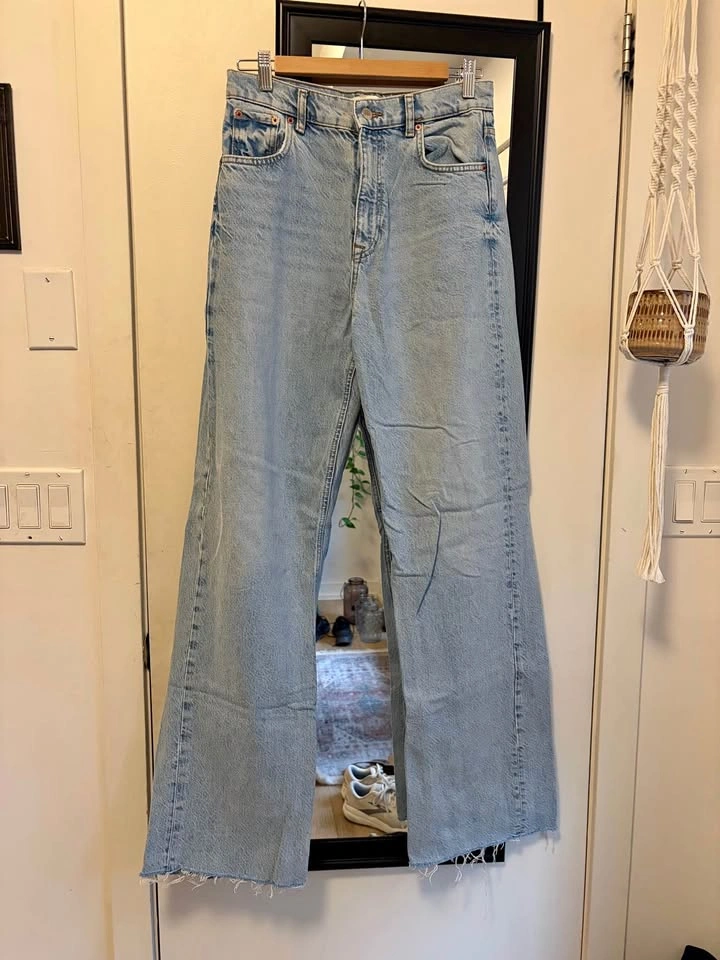90's Zara Full Length Light Wash Wide Leg Jeans US6