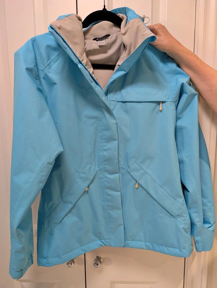 WOMEN'S MEC Ecostorm Hiking Jacket - Size Medium