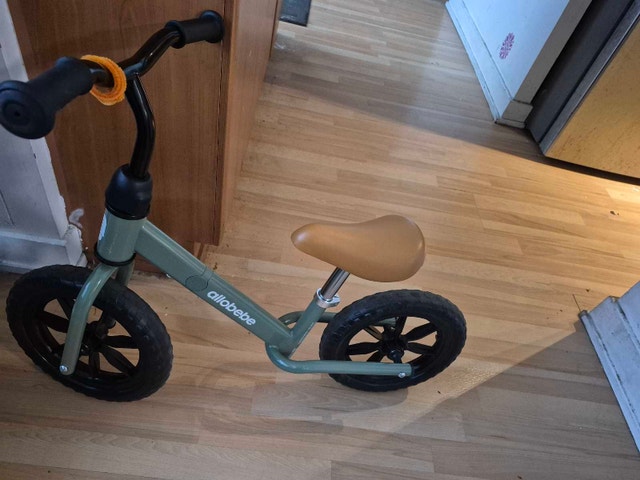 Allobebe toddler balance bike in almost new condition - photo 4