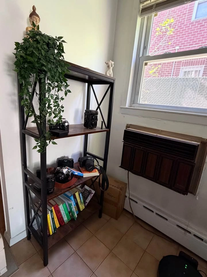 4-Tier Bookshelf with Metal Frame - photo 2