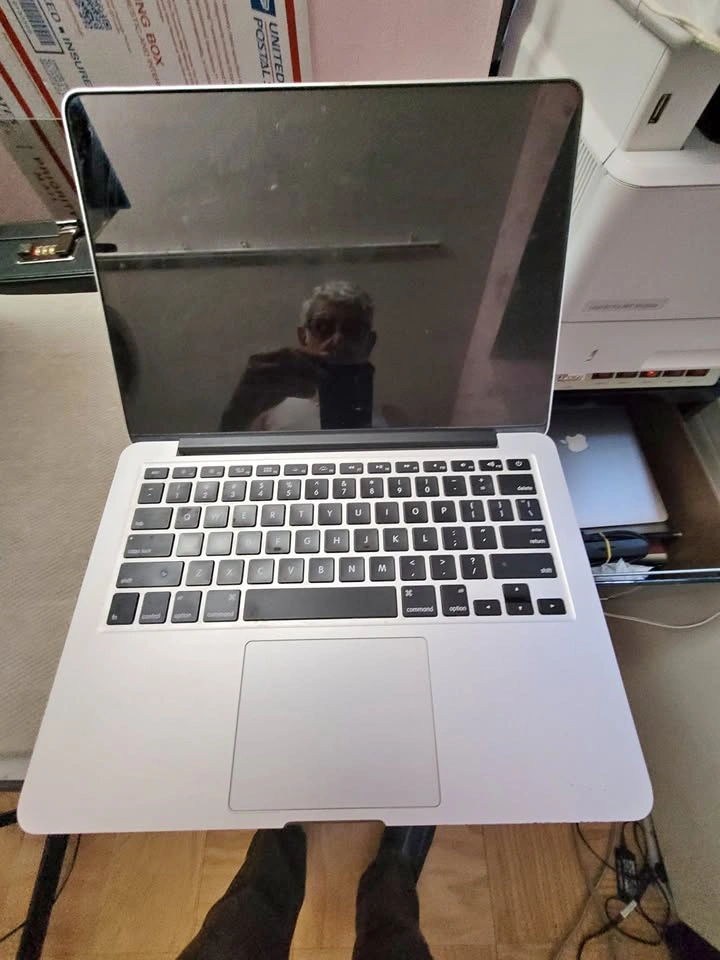 2015 MacBook Pro 13" A1502 500GB HDD