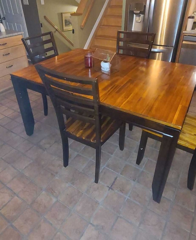 Solid Wood Dining Table - photo 2