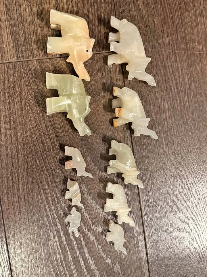 Lot of 10 - Elephant Carvings Set