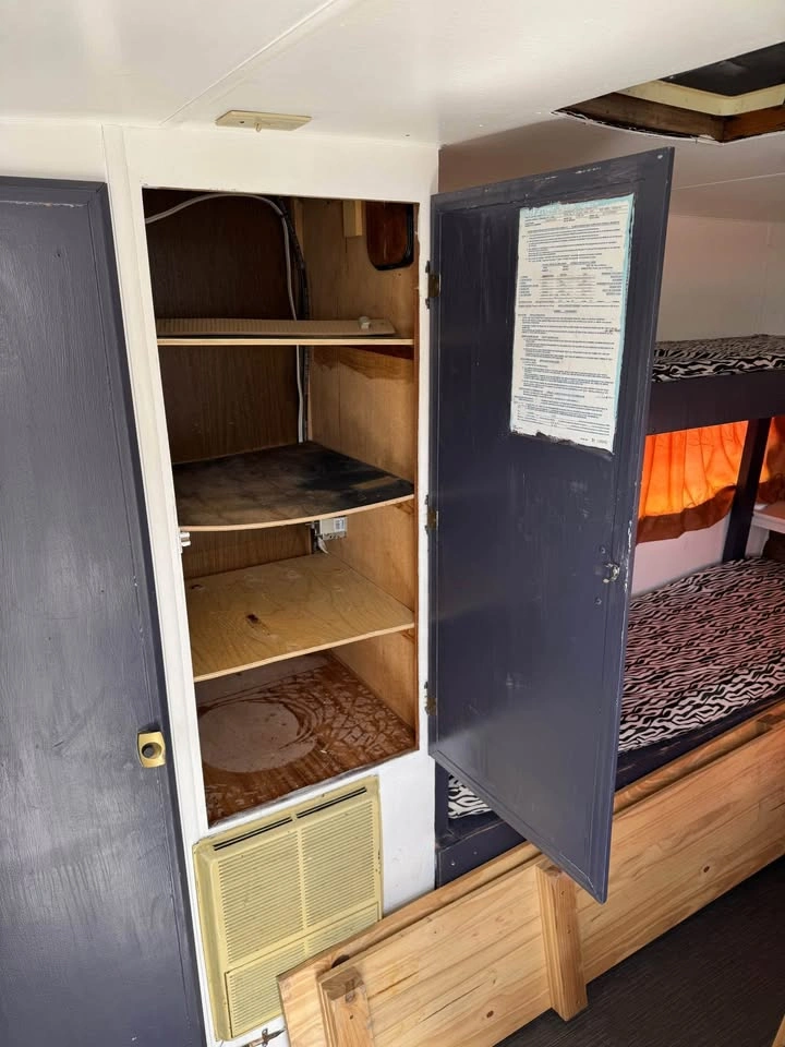 1975 Travelaire 1500KK 15’ – Hunting, Ice Fishing, Big Valley! - photo 5
