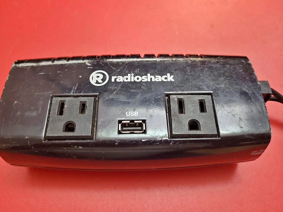 Radio Shack 350w Power Inverter 700W pick 2200086 USB 12Vdc/110a