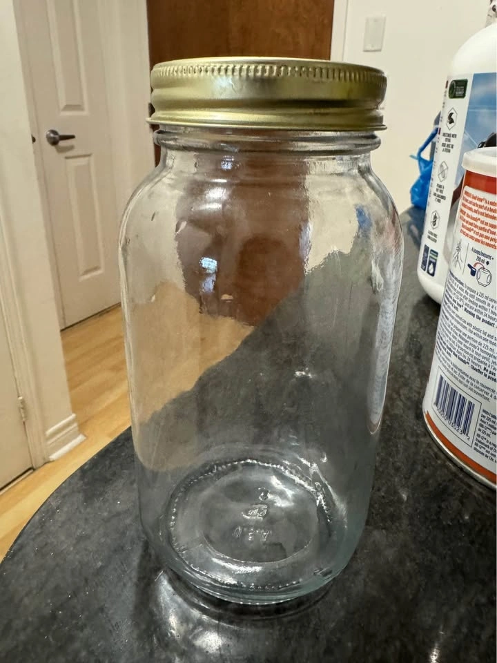 12 Mason Glass Jars with Lids - photo 2